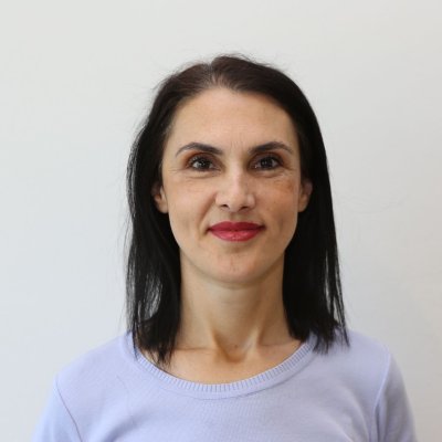 Деси Чанина